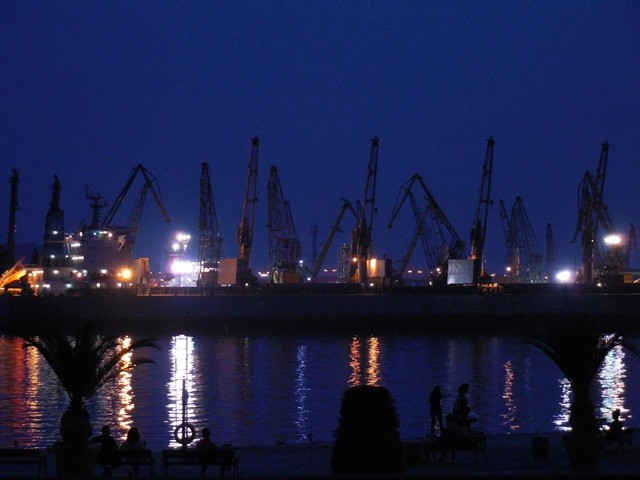 port w Warnie
